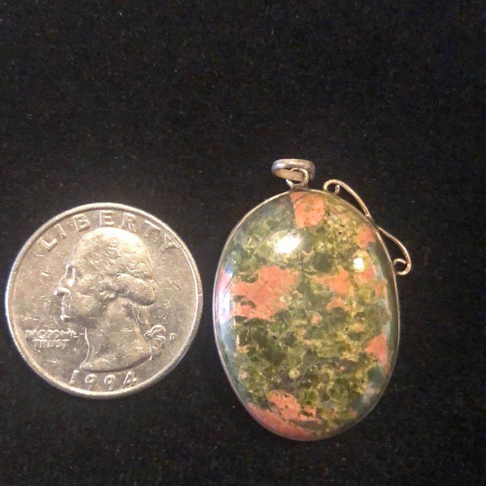 Unikite pendant